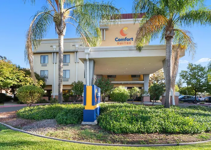 Comfort Suites Vacaville-Napa Valley Area